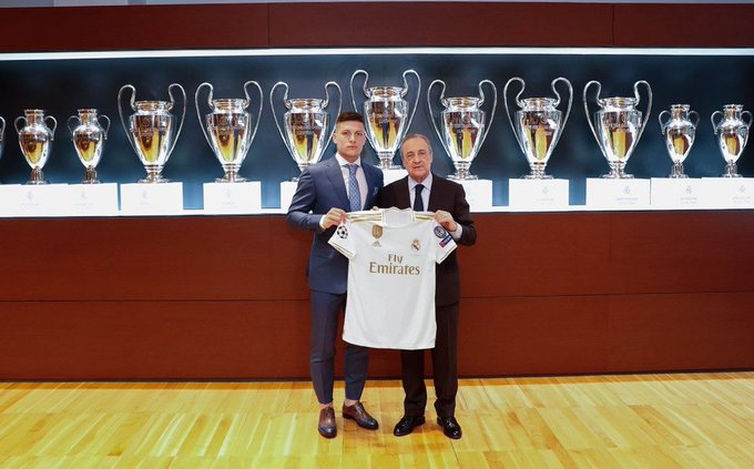 El Real Madrid presentó a su nuevo delantero