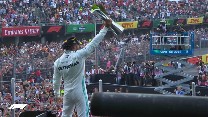 Lewis Hamilton triunfó en el GP de México