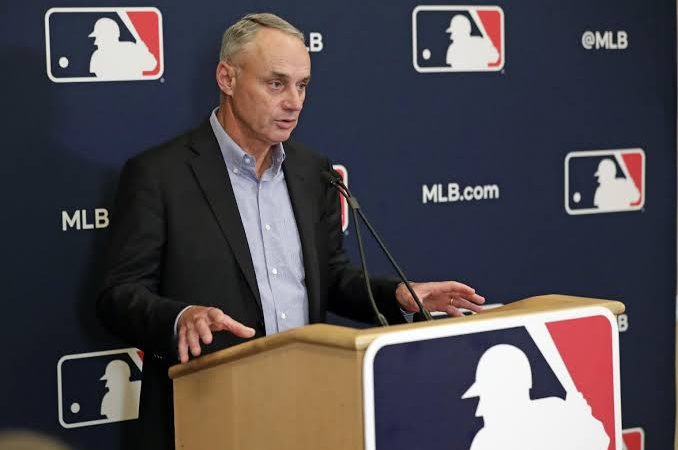 MLB aplaza el inicio de la temporada 2020