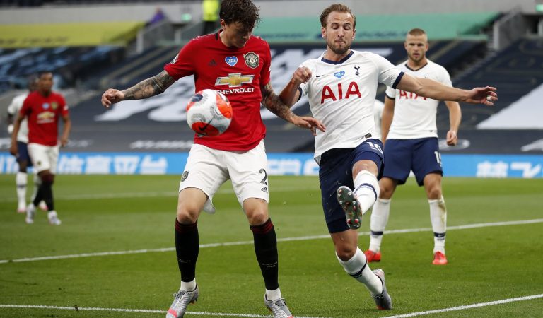 Tottenham y Manchester United dividen unidades en el regreso de la Premier League