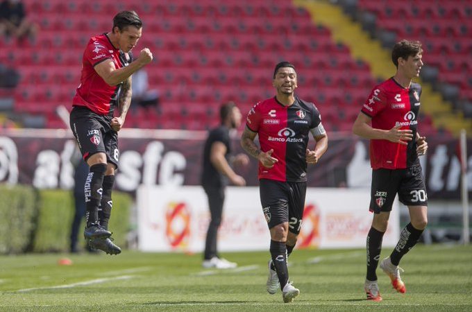 Atlas y Cruz Azul, con brotes de COVID-19