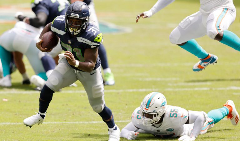 Seattle continúa con paso perfecto tras doblegar a Miami