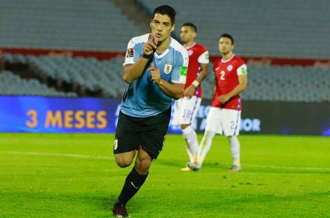 Uruguay arranca eliminatoria rumbo a Qatar 2022 con triunfo polémico sobre Chile