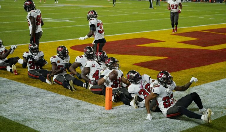 Los números de la defensiva de Tampa Bay Buccaneers en el Super Bowl LV