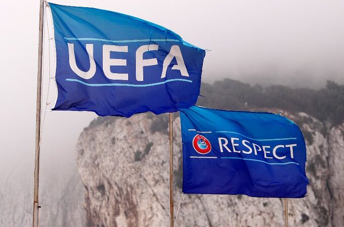 La UEFA perdonó a los equipos que se bajaron de la Súper Liga