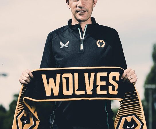 Bruno Lage es nuevo entrenador de Raúl Jiménez y los Wolves