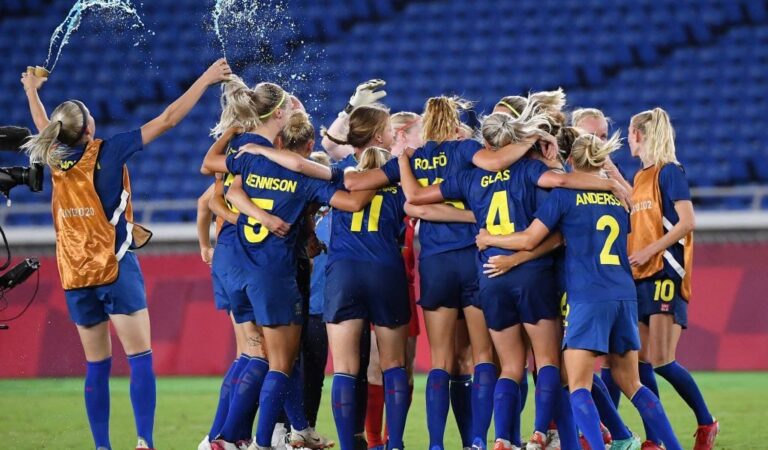 Suecia es segunda finalista tras vencer a Australia, definiendo la gran final del futbol femenil en Tokyo 2020