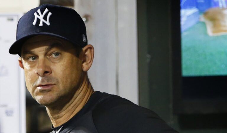 Aaron Boone seguirá con Yankees