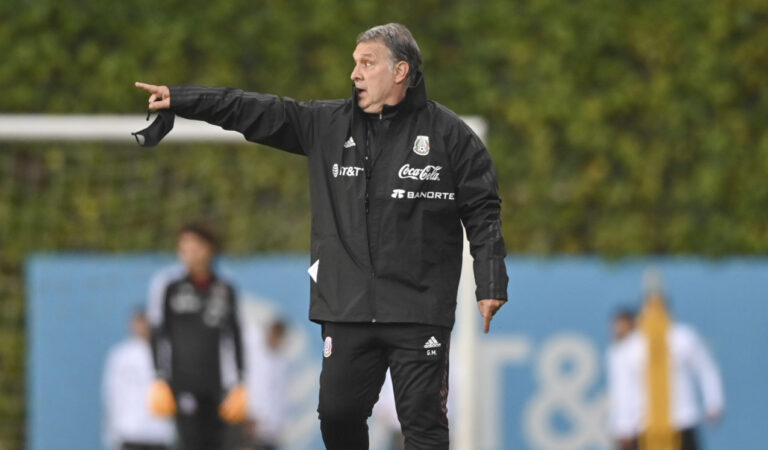 Gerardo Martino: “Somos mejores con la presencia de Raúl Jiménez y Chucky Lozano”