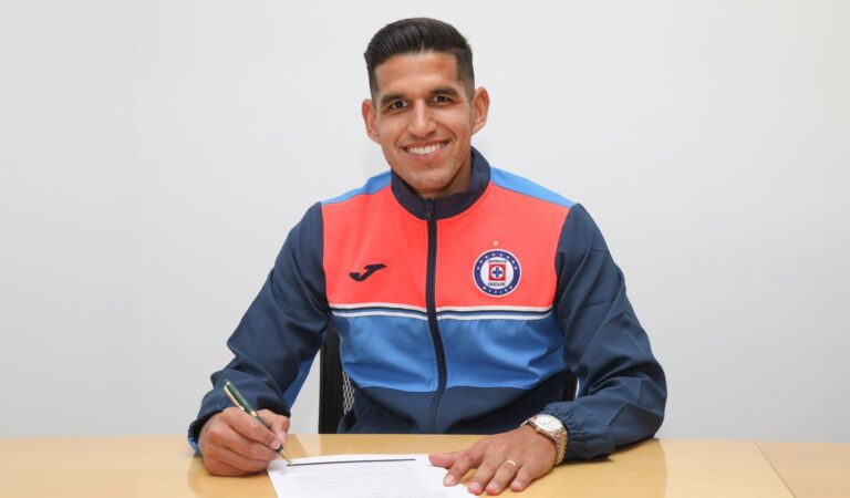 Cruz Azul oficializa la llegada de Luis Abram