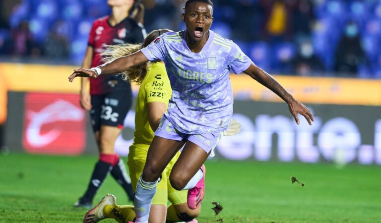 Con Hat-Trick de “Uche”, Tigres Femenil aplasta al Atlas