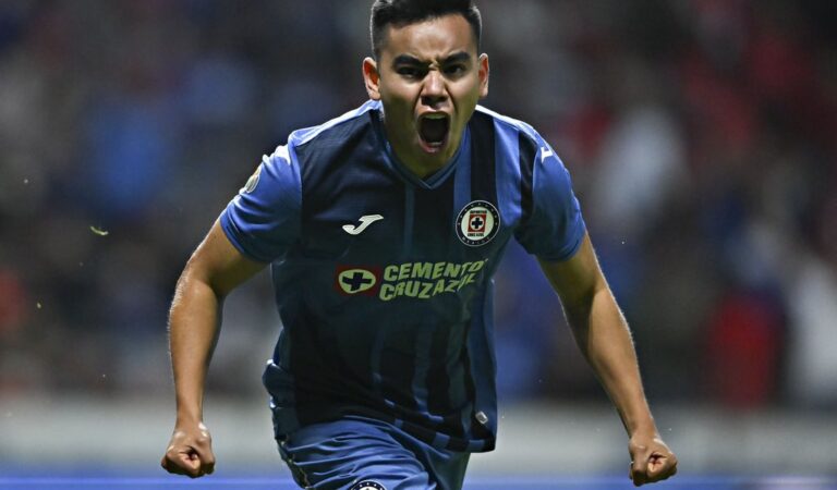 Cruz Azul impone autoridad y golea a Toluca como visitante