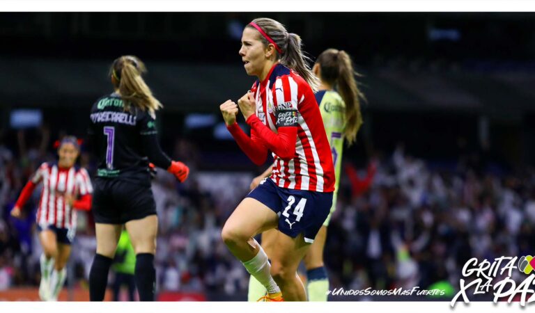 Alicia Cervantes lidera la voltereta de Chivas Femenil sobre América en el Estadio Azteca