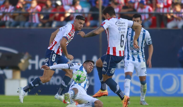 Atlético de San Luis abrió la liguilla con un agónico empate ante Pachuca
