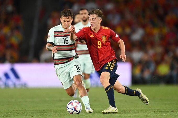 España y Portugal igualan en la Nations League en un buen partido