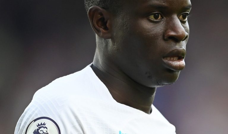 Chelsea confirmó que N’Golo Kanté se perderá el Mundial Qatar 2022