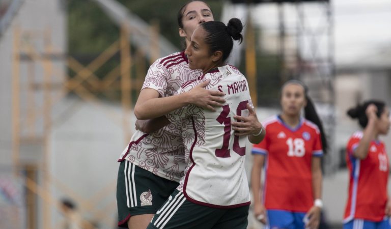 Pedro López debutó en el banquillo de la Selección Mexicana Femenil con empate ante Chile