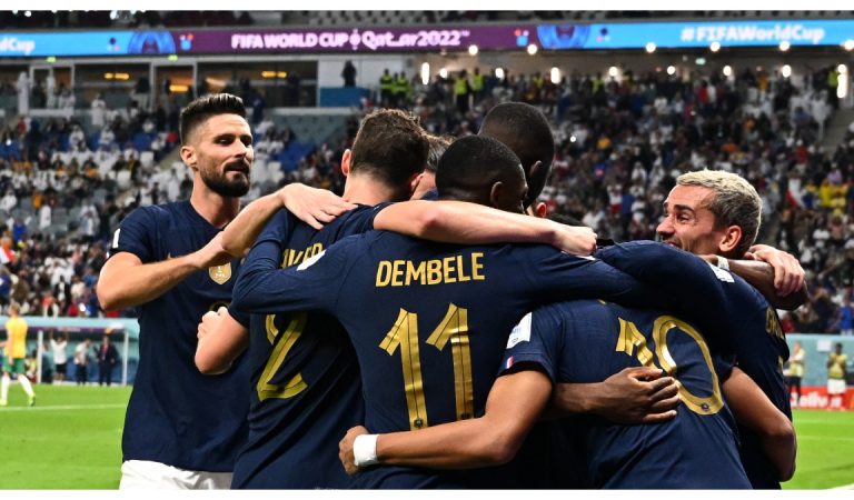 Francia golea a Australia en su debut mundialista