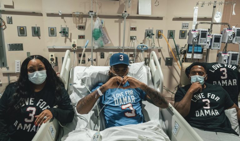 Damar Hamlin sigue con su gran recuperación