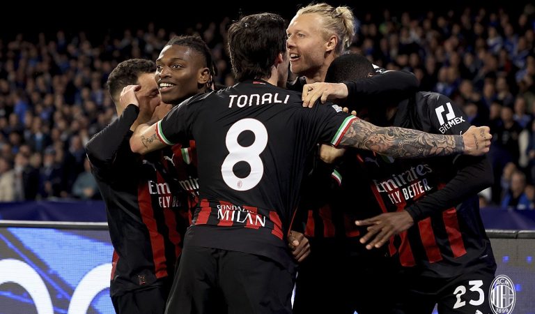 Milán igualó contra Napoli y accedió a Semifinales de la UEFA Champions League