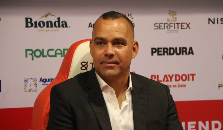 OFICIAL: Necaxa destituyó a Rafael Dudamel de la dirección técnica