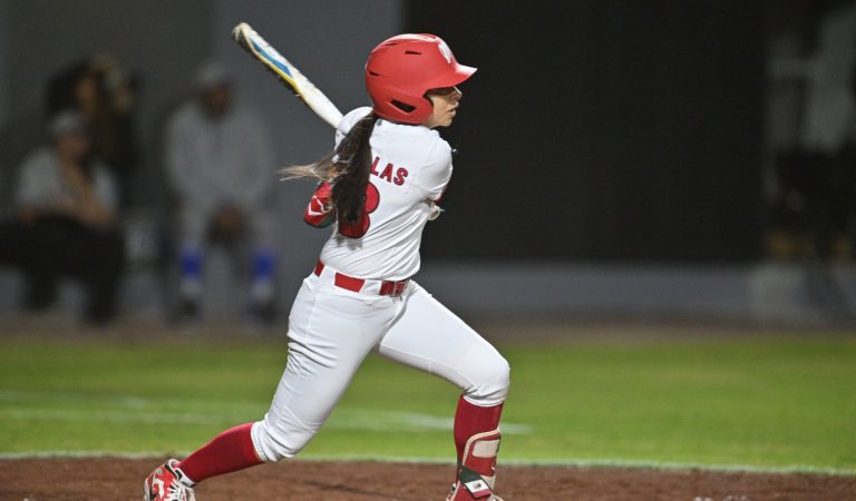 Diablos Rojos Femenil le quita el invicto a Charros Femenil en extra innings