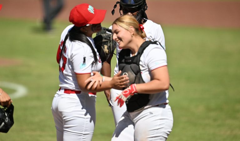 Diablos Rojos Femenil barre a las Bravas de León en casa