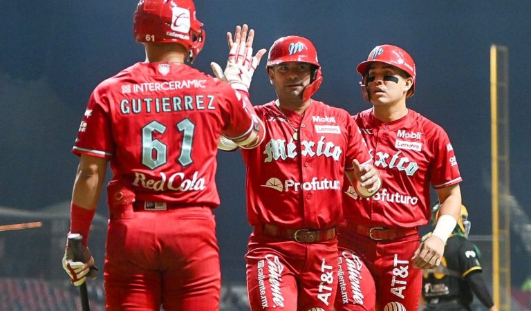 Paliza de los Diablos Rojos a los Pericos de Puebla en el primero de la serie