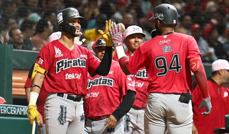 Los Piratas de Campeche sorprenden a los Diablos Rojos en el primero de la serie