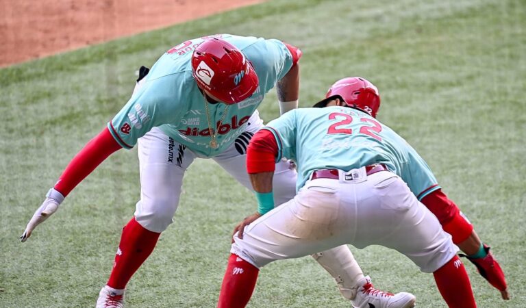 Los Diablos Rojos del México consiguieron su octava serie al hilo tras vencer a los Dorados de Chihuahua