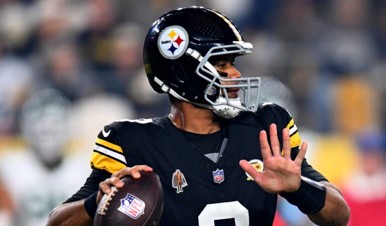 Russell Wilson debutó con Pittsburgh Steelers y venció a New York Jets