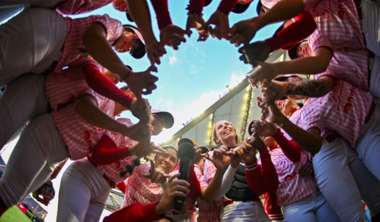 Diablos Rojos Femenil inicia con victoria la serie ante Sultanes Femenil en el AHH