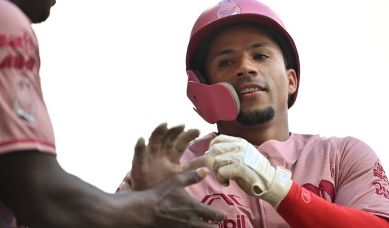 Diablos Rojos se lleva su tercera serie de la temporada