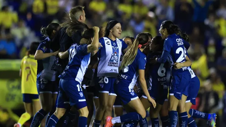 Pachuca obtiene su primer título de la Liga MX Femenil pese a perder la vuelta contra América
