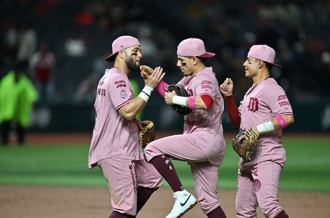 Diablos Rojos del México apalea a los Olmecas de Tabasco en el segundo de la serie