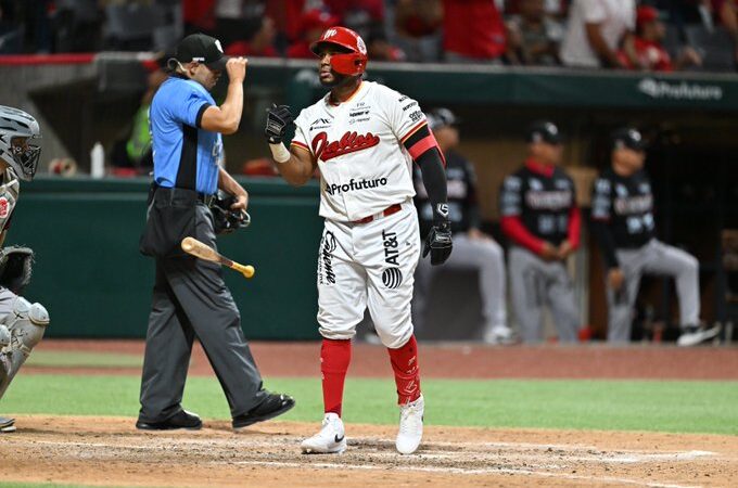 Diablos Rojos del México consigue su segunda victoria en la temporada 2026 de la LMB